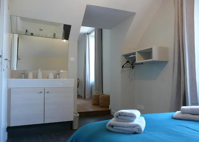 Clos Sainte Catherine Bed & Breakfast 3*